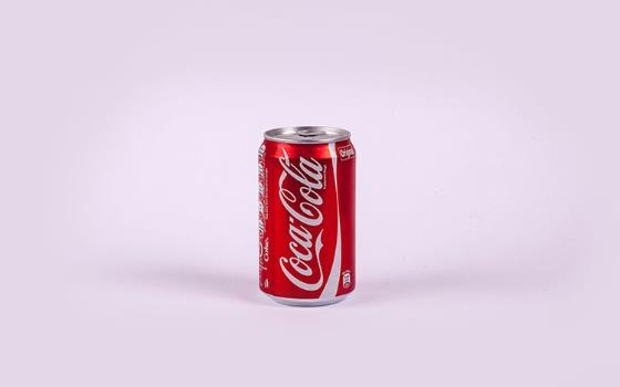 نوشابه کوکا قوطی